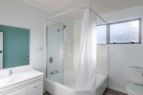 Photo of property in 66 Martin Road, Paraparaumu Beach, Paraparaumu, 5032