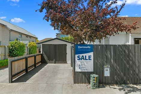 Photo of property in 88 Mandeville Street, Riccarton, Christchurch, 8011