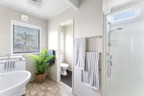 Photo of property in 325a Oceanbeach Road, Mount Maunganui, 3116