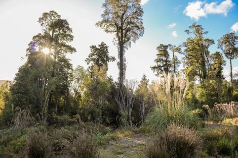 Photo of property in 172 Clifton Road, Kaiata, Greymouth, 7805