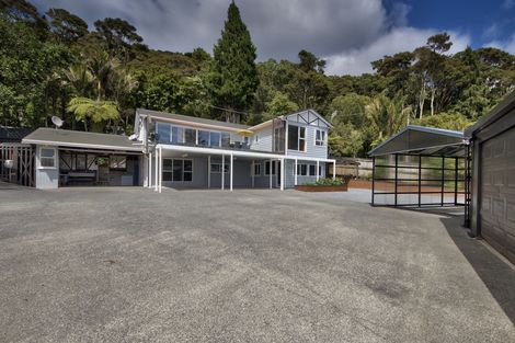Photo of property in 19 Kohu Road, Titirangi, Auckland, 0604