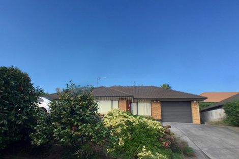 Photo of property in 19 Earnslaw Crescent, Bryndwr, Christchurch, 8053