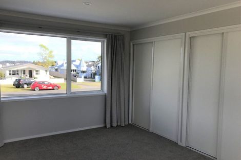 Photo of property in 28 Queen Street, Cambridge, 3434