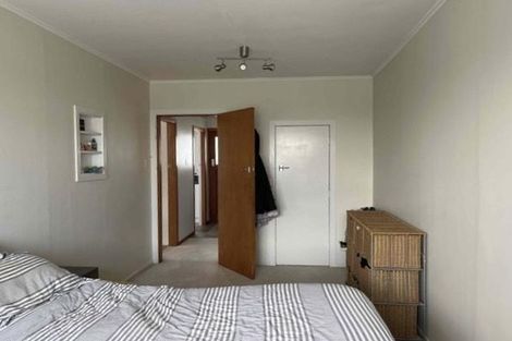 Photo of property in 33 Essex Street, Vogeltown, New Plymouth, 4310