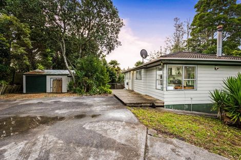 Photo of property in 11 Kilcar Place, Massey, Auckland, 0614