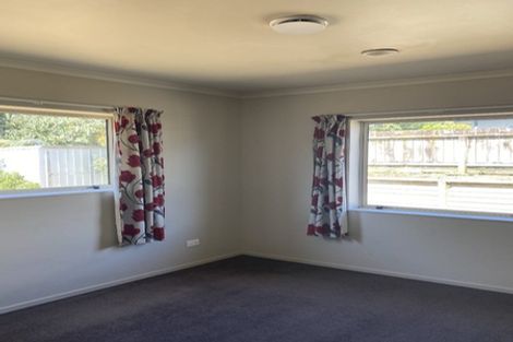 Photo of property in 32 Penrod Drive, Bell Block, New Plymouth, 4312