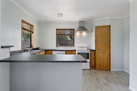 Photo of property in 24 Invergarry Road, Hilltop, Taupo, 3330