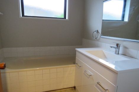 Photo of property in 246 Avonhead Road, Avonhead, Christchurch, 8042