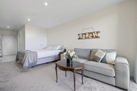 Photo of property in 209/8 Gray Avenue, Mangere East, Auckland, 2024