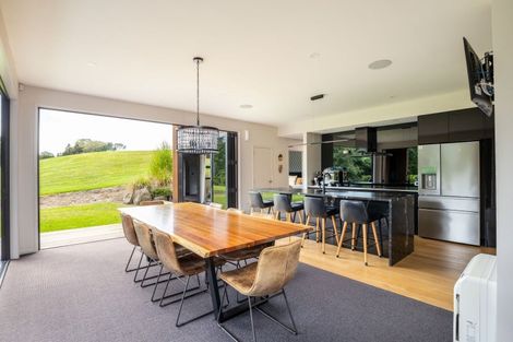 Photo of property in 80a Henwood Road, Paraite, New Plymouth, 4372