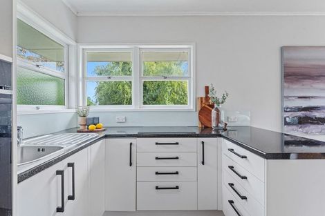 Photo of property in 9a/1 Eversleigh Road, Belmont, Auckland, 0622