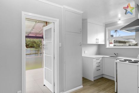 Photo of property in 8 Stamford Grove, Avalon, Lower Hutt, 5011