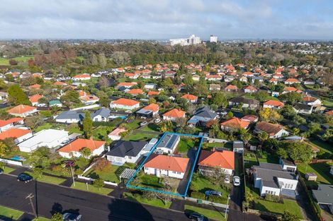 Photo of property in 61 Macfarlane Street, Hamilton East, Hamilton, 3216