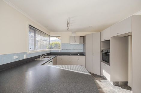 Photo of property in 8/92 Perth Street, South Hill, Oamaru, 9400