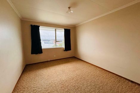 Photo of property in 10 Kiwi Court, Roslyn, Palmerston North, 4414