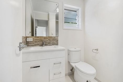 Photo of property in 126 Stredwick Drive, Torbay, Auckland, 0630