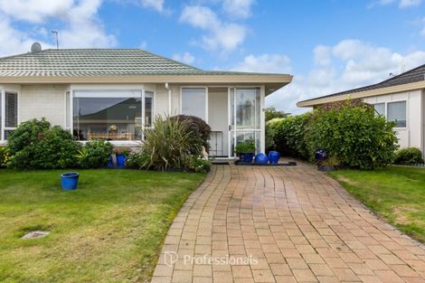 Photo of property in Kowhai Court, 16/17 John Street, Trentham, Upper Hutt, 5018