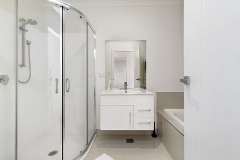 Photo of property in 7u5 Vialou Street, Hamilton Central, Hamilton, 3204