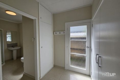 Photo of property in 1/16 Northcote Road, Takapuna, Auckland, 0622