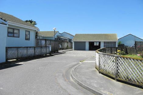Photo of property in 135- F7 Te Pene Avenue, Titahi Bay, Porirua, 5022