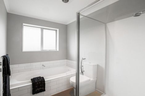 Photo of property in 17 Reuben Avenue, Rolleston, 7615