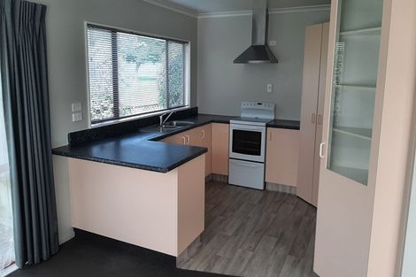Photo of property in 2/32 Stanley Street, Wharewaka, Taupo, 3330