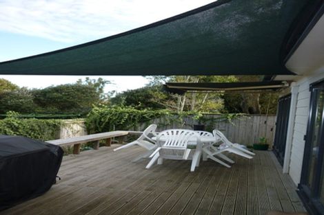 Photo of property in 64a Golf Road, New Lynn, Auckland, 0600