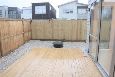 Photo of property in 32 Silvereye Road, Hobsonville, Auckland, 0616
