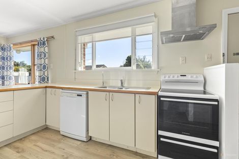 Photo of property in 2 Grace Street, Waimate, 7924