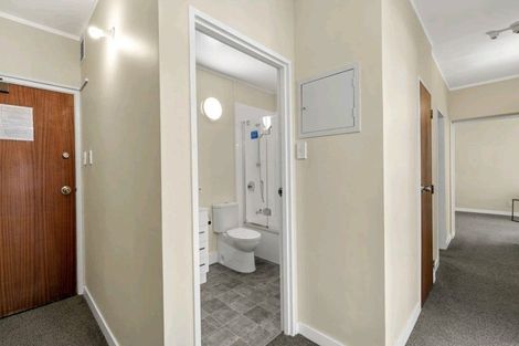 Photo of property in Hobson Court Flats, 13/70u Hobson Street, Thorndon, Wellington, 6011