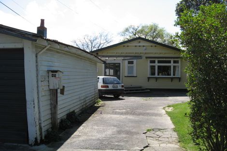 Photo of property in 45 Saint Ronans Avenue, Waterloo, Lower Hutt, 5011