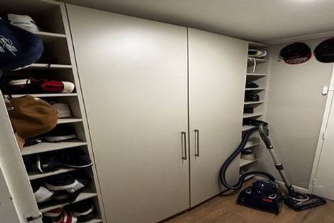 Photo of property in 9 Birdwood Street, Karori, Wellington, 6012