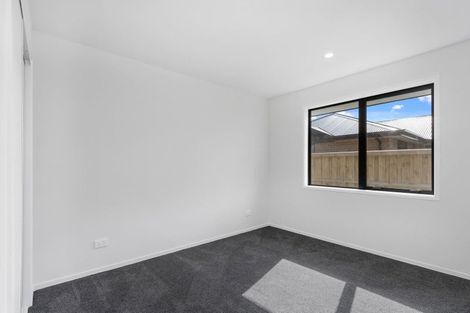 Photo of property in 5 Finstock Way, Rolleston, 7614