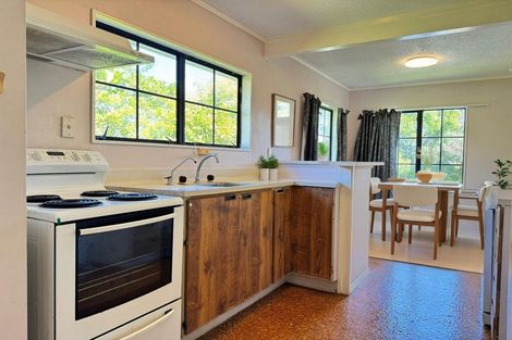 Photo of property in 18 Sunward Rise, Glenfield, Auckland, 0629