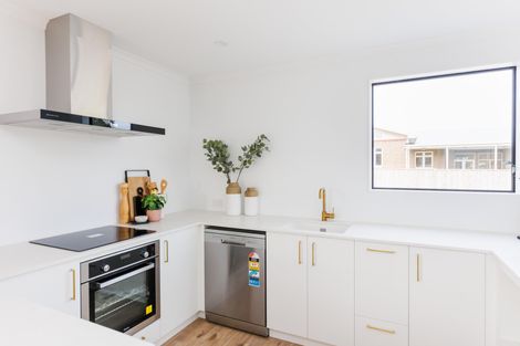 Photo of property in 33a Botanical Road, Takaro, Palmerston North, 4412