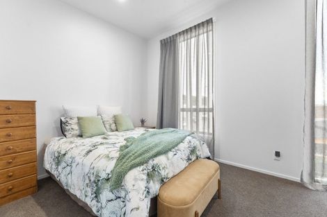 Photo of property in 17 Kamahi Place, Paraparaumu, 5032
