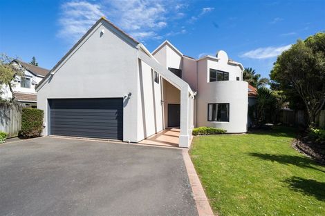 Photo of property in 7 Huia Place, Hutt Central, Lower Hutt, 5010