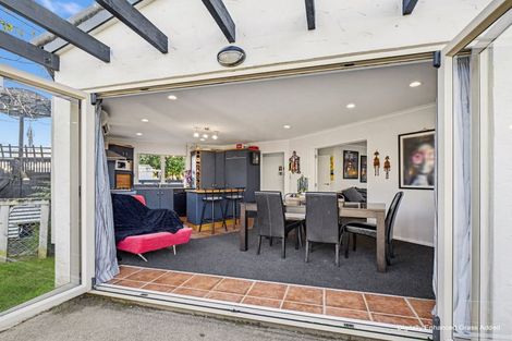 Photo of property in 15a Manawatu Street, Hokowhitu, Palmerston North, 4410