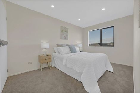 Photo of property in 7 Woven Place, Karaka, 2113