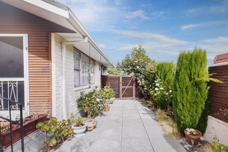 Photo of property in 18 Powell Crescent, Ilam, Christchurch, 8041