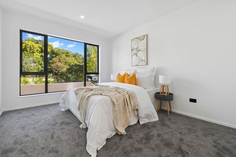 Photo of property in 2/12 William Street, Mangere East, Auckland, 2024