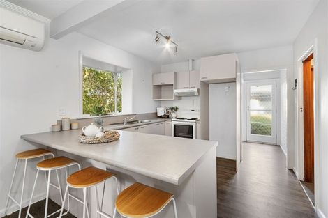 Photo of property in 387 Yaldhurst Road, Russley, Christchurch, 8042