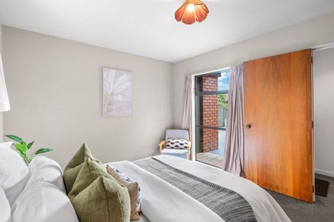 Photo of property in 2/9 Ludecke Place, Sockburn, Christchurch, 8042