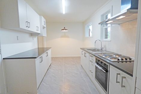 Photo of property in 38 Gardner Avenue, New Lynn, Auckland, 0600