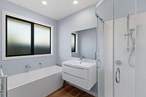 Photo of property in 25 Kauri Drive, Waiuku, 2123