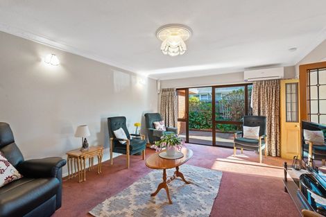 Photo of property in 423 Harewood Road, Harewood, Christchurch, 8051