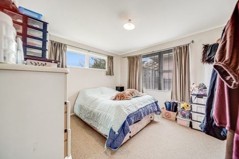 Photo of property in 33 English Street, St Andrews, Hamilton, 3200