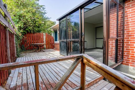 Photo of property in 11 Mappleton Avenue, Burnside, Christchurch, 8053