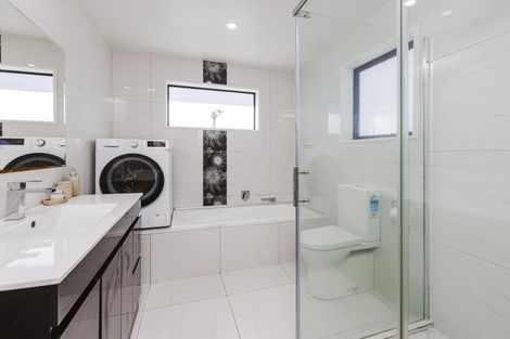 Photo of property in 9 Landon Avenue, Mangere East, Auckland, 2024