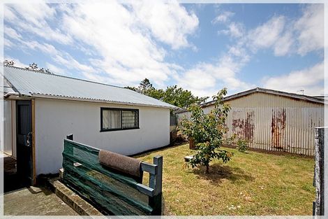 Photo of property in 4 Park Street, Foxton, 4814